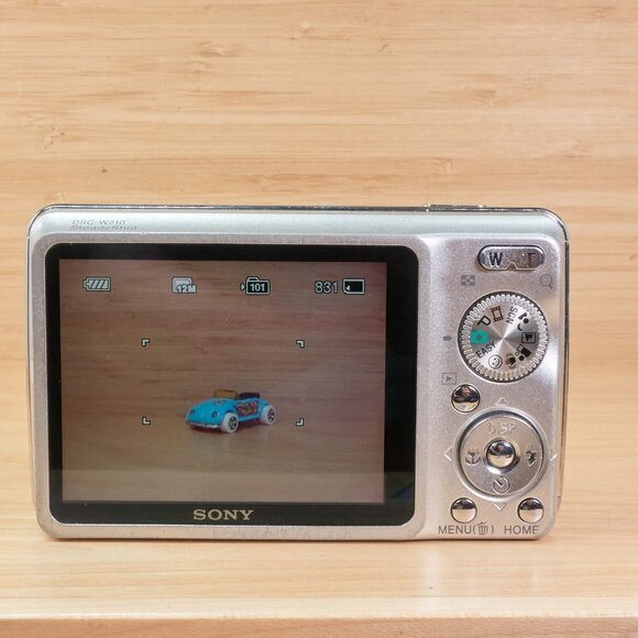 Sony Cyber-shot DSC-W210 / 12.1MP Digital Camera / Compact & Ready to Use - Picture 5 of 10